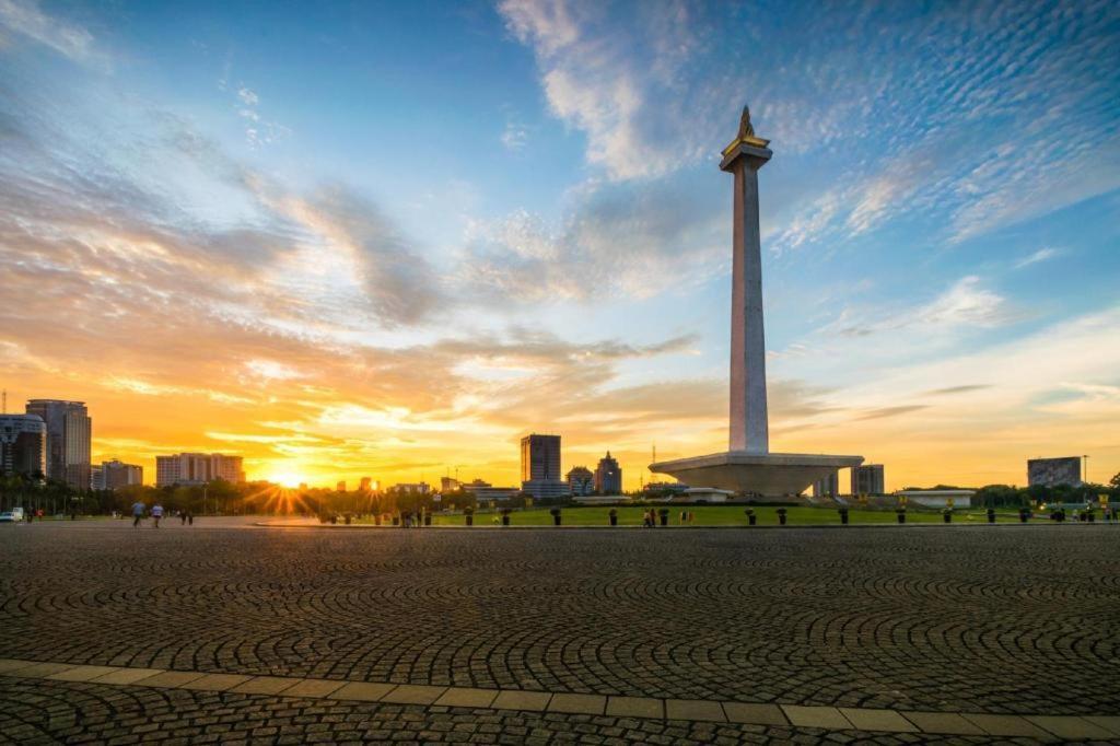 Oriental Residence Pasar Baru Jakarta Bagian luar foto