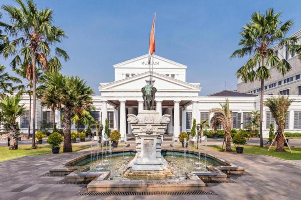 Oriental Residence Pasar Baru Jakarta Bagian luar foto
