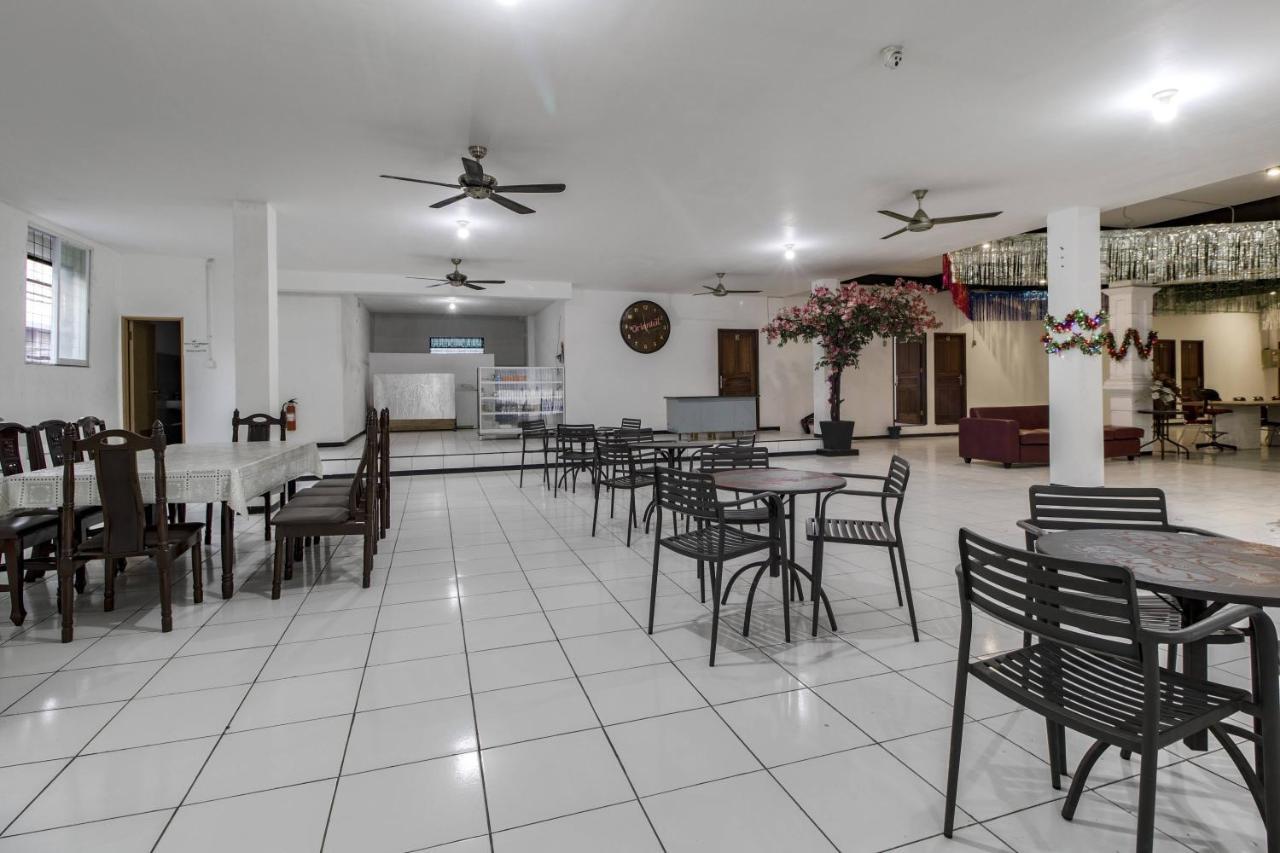 Oriental Residence Pasar Baru Jakarta Bagian luar foto