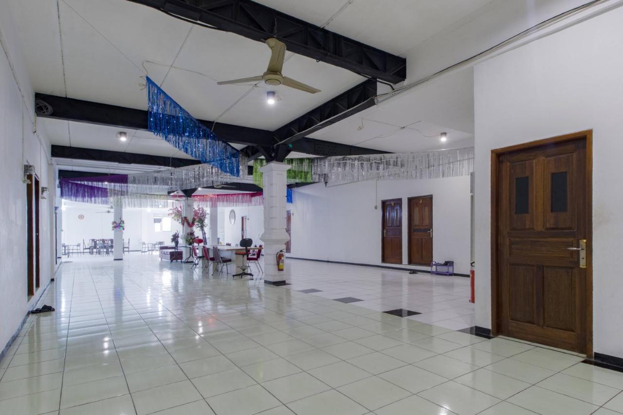 Oriental Residence Pasar Baru Jakarta Bagian luar foto
